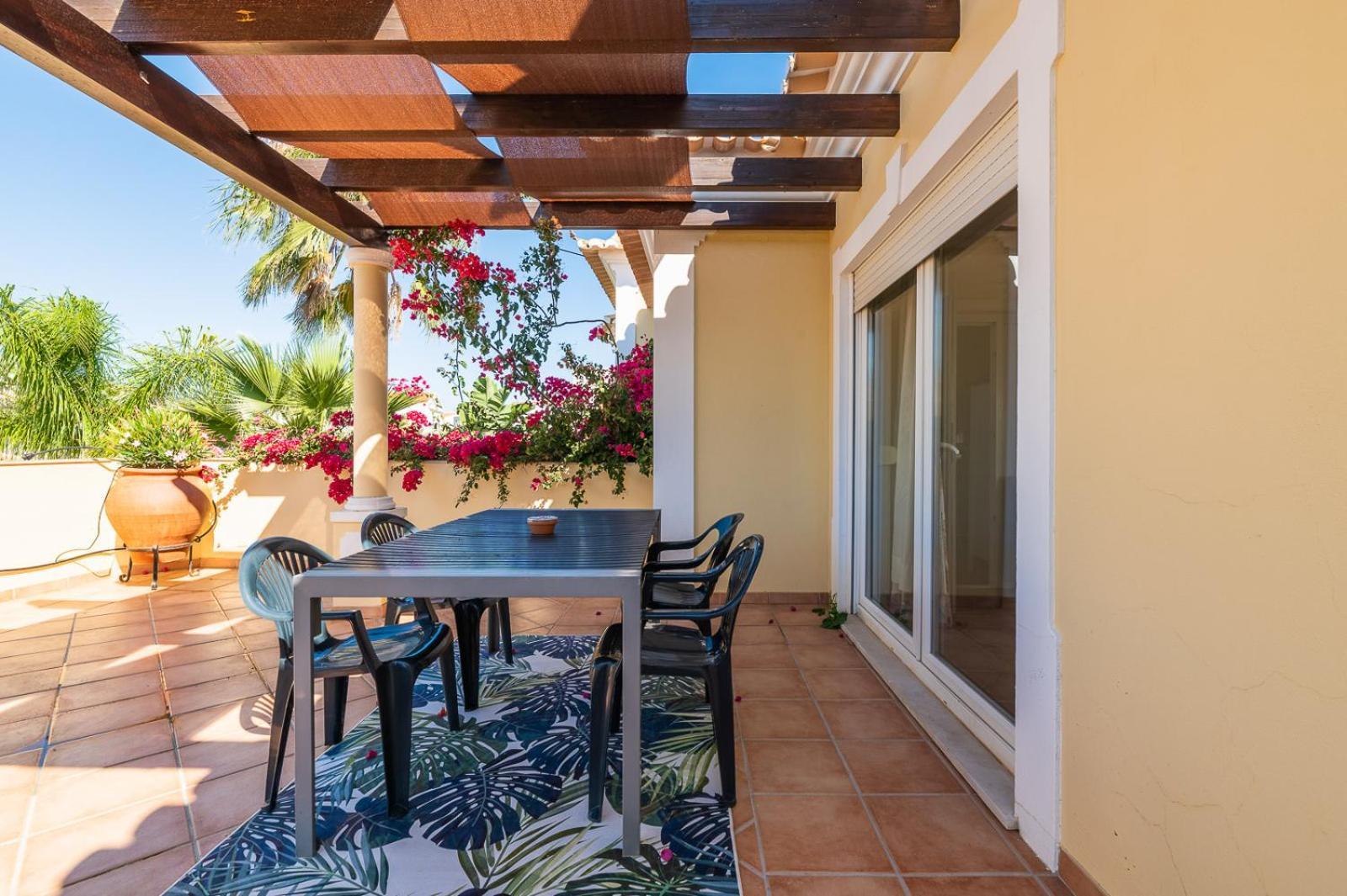 شقة Oasis Tropical, Jardim E Piscina! بورتيماو الغرفة الصورة